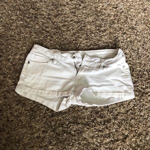 Bullhead jean shorts